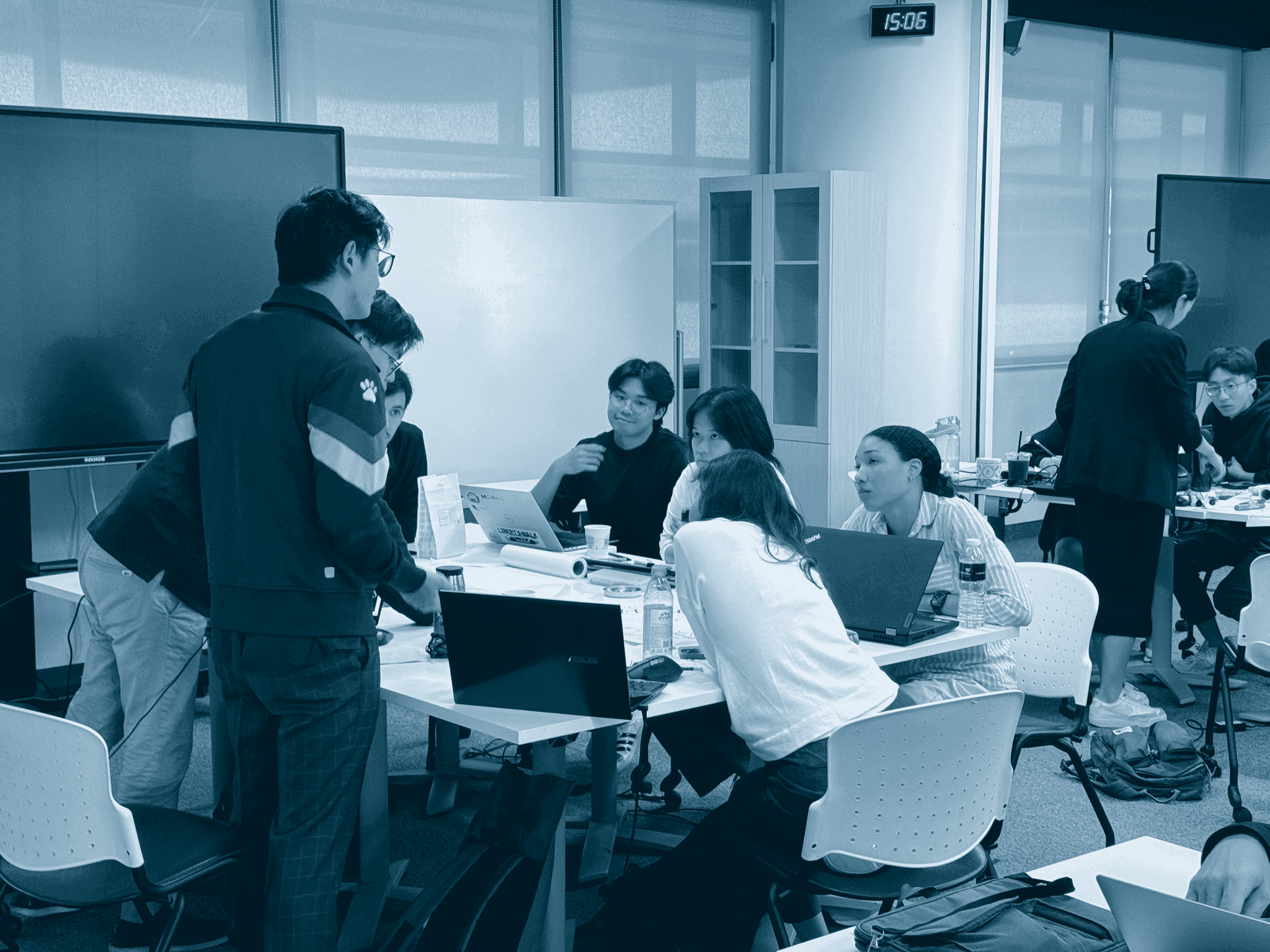 Workshop session — photo 3